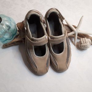 MEPHISTO NIRO ALLROUNDER Tan & Beige Sneakers